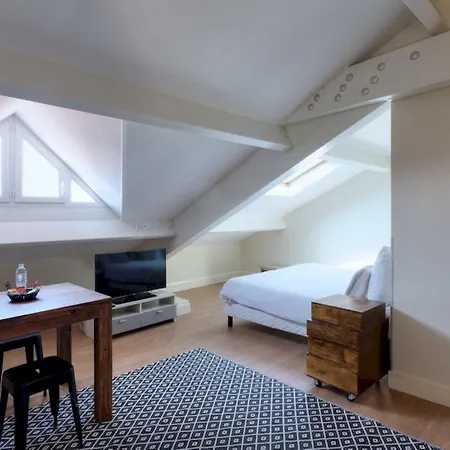 Apartman Florella Jean De Riouffe *