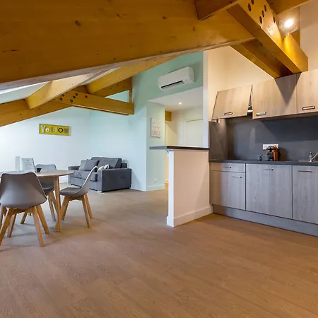 Apartman Florella Jean De Riouffe *