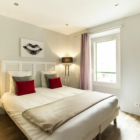 Florella Jean De Riouffe Appartement *