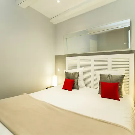 Apartman Florella Jean De Riouffe *