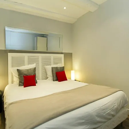 Apartman Florella Jean De Riouffe *