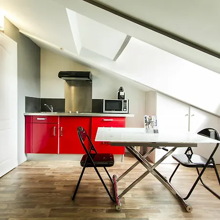 Apartman Florella Jean De Riouffe *
